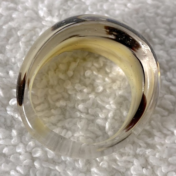 Vintage Art Glass Handmade Cream Brown Band Ring - Picture 7 of 11